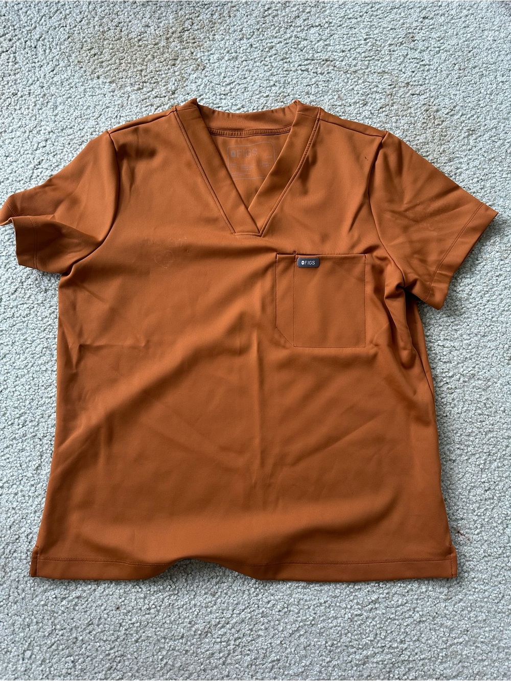 FIGS FORMX ALDER Catarina Short Sleeve V‑Neck Scrub Top- SIZE LARGE
